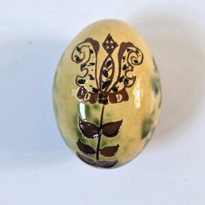 Vintage Lester Breininger Redware Pottery Sgraffito Folk Art Flower 2.5" Egg